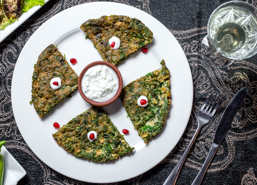 Spinach Arugula Egg White Omelet