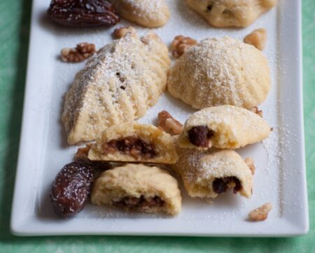 Maamoul (Date-Stuffed Cookies)